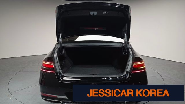2022 Genesis G90 (RS4) - Thumbnail 5