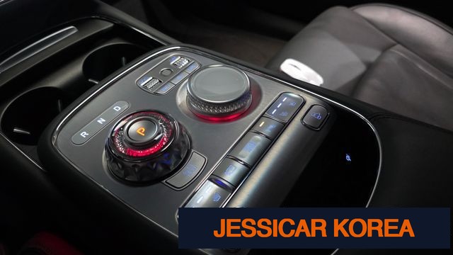 2022 Genesis G90 (RS4) - Thumbnail 9