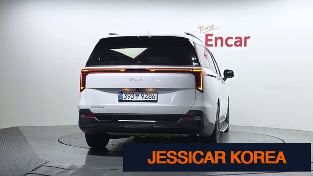 2025 Kia The New Carnival 4th generation - Thumbnail 6