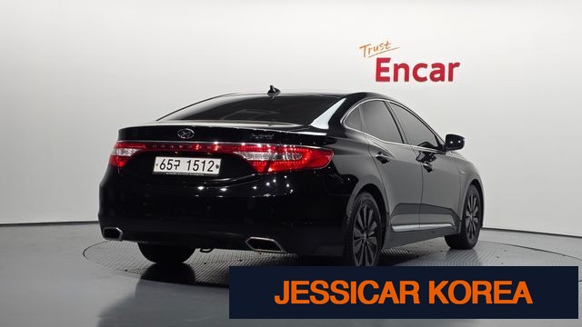 2017 Hyundai Grandeur HG Hybrid - Thumbnail 4