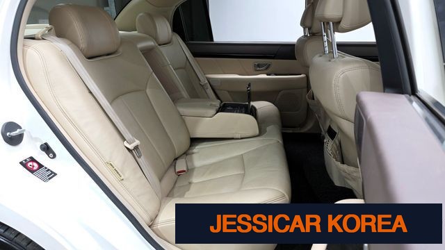 2011 Kia Opirus Premium - Thumbnail 9