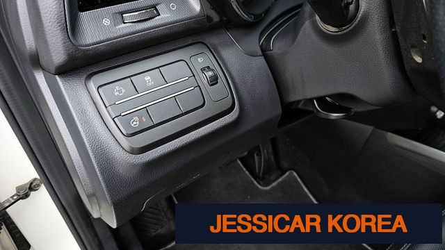 2017 KG Mobility Tivoli - Thumbnail 3