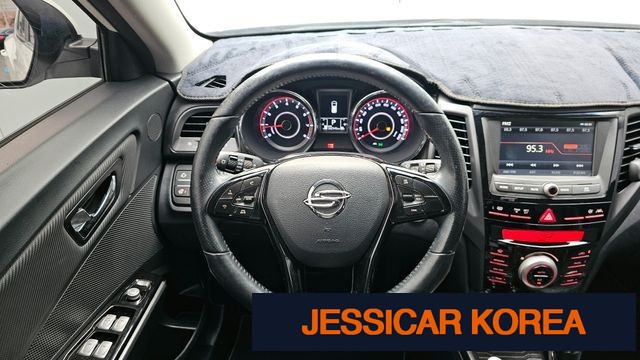 2017 KG Mobility Tivoli - Thumbnail 13