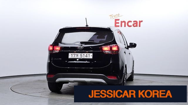 2018 Kia The New Karen's - Thumbnail 4