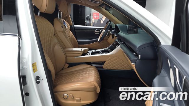 2020 Genesis GV80 - Thumbnail 9