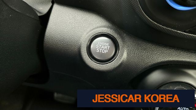 2020 Hyundai Venue - Thumbnail 6