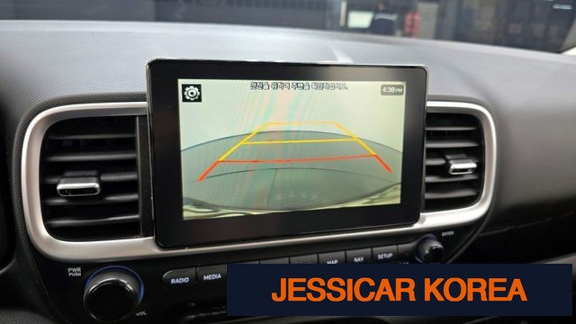 2020 Hyundai Venue - Thumbnail 7
