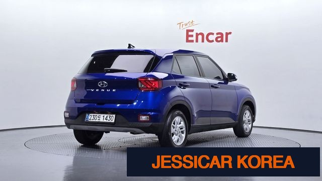 2020 Hyundai Venue - Thumbnail 8