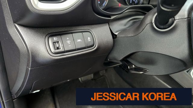2020 Hyundai Venue - Thumbnail 15