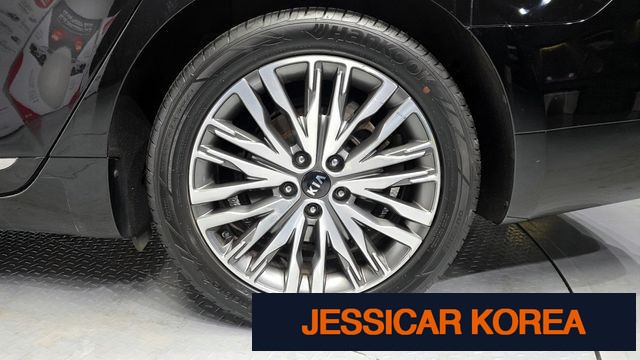 2021 Kia K7 Premier Hybrid - Thumbnail 6
