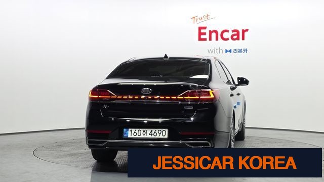 2021 Kia K7 Premier Hybrid - Thumbnail 8