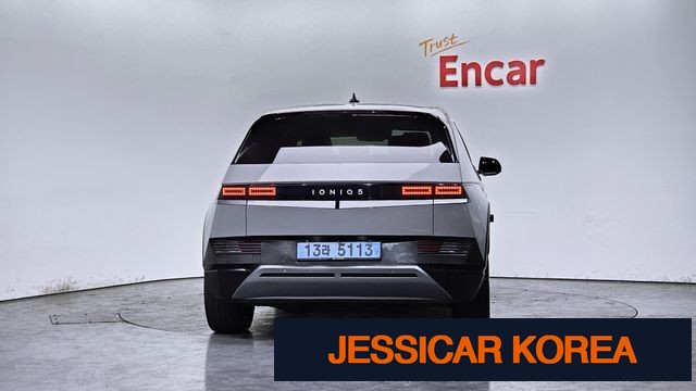 2023 Hyundai Ioniq 5 - Thumbnail 17
