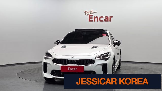 2018 Kia Stinger - Thumbnail 18