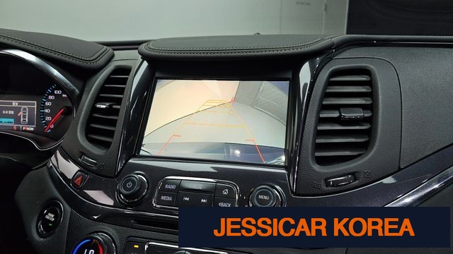 2016 Chevrolet Impala - Thumbnail 19