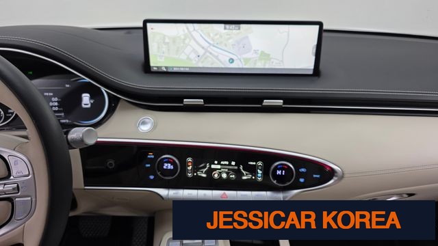 2024 Genesis GV70 - Thumbnail 9