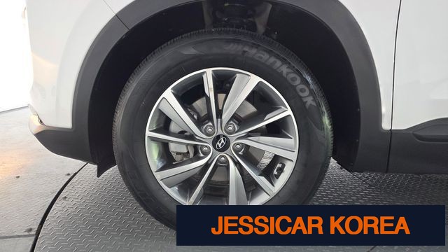 2019 Hyundai Santa Fe TM - Thumbnail 19