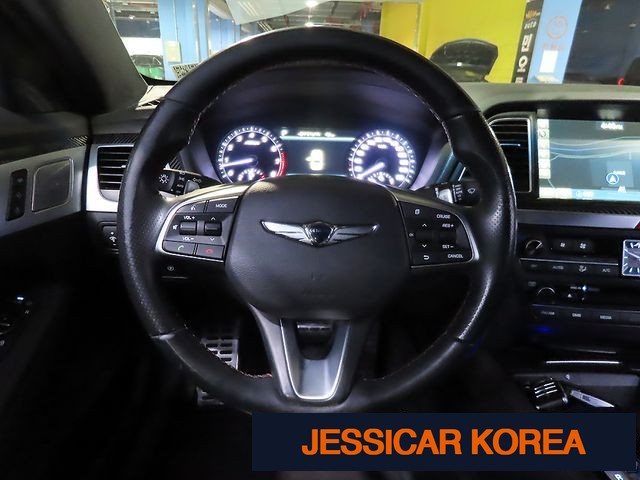 2017 Genesis G80 - Thumbnail 13