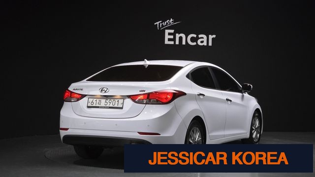 2015 Hyundai The New Avante - Thumbnail 17