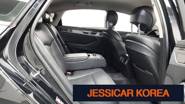 2017 Genesis G80 - Thumbnail 13