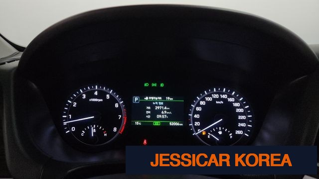 2017 Genesis G80 - Thumbnail 18