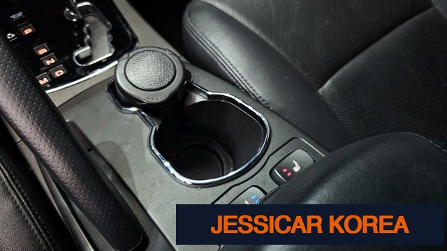 2015 KG Mobility New Korando C - Thumbnail 11