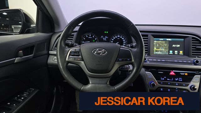 2016 Hyundai Avante AD - Thumbnail 17