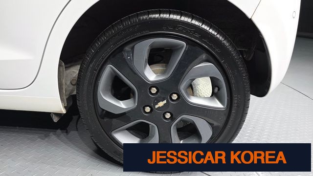 2019 Chevrolet The New Spark - Thumbnail 18