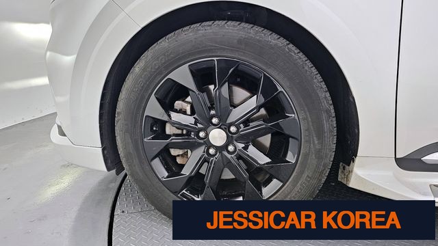 2021 Kia Carnival 4th Gen - Thumbnail 7