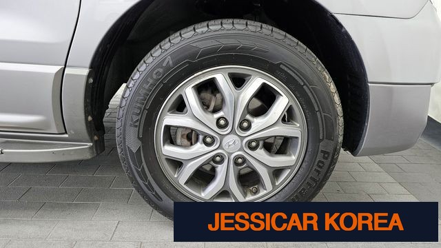 2018 Hyundai Grand Starex - Thumbnail 8