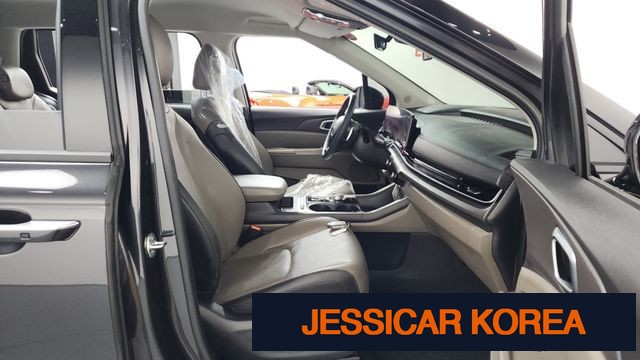 2025 Kia The New Carnival 4th generation - Thumbnail 9