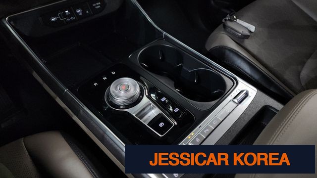 2025 Kia The New Carnival 4th generation - Thumbnail 11