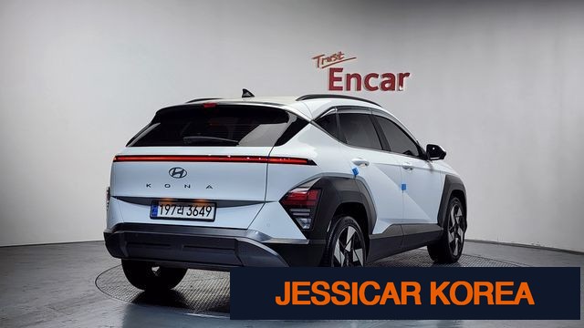 2024 Hyundai Kona (SX2) - Thumbnail 4