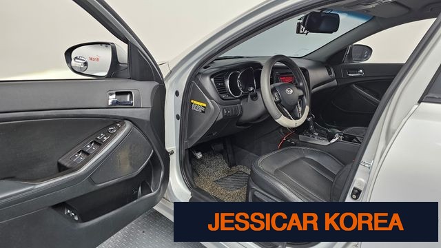 2011 Kia K5 - Thumbnail 7