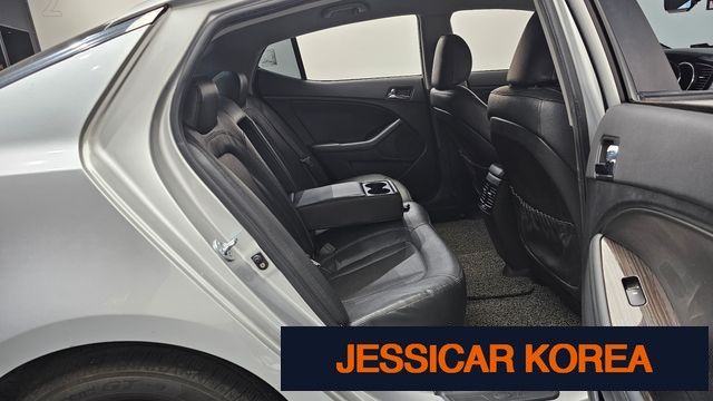 2011 Kia K5 - Thumbnail 18
