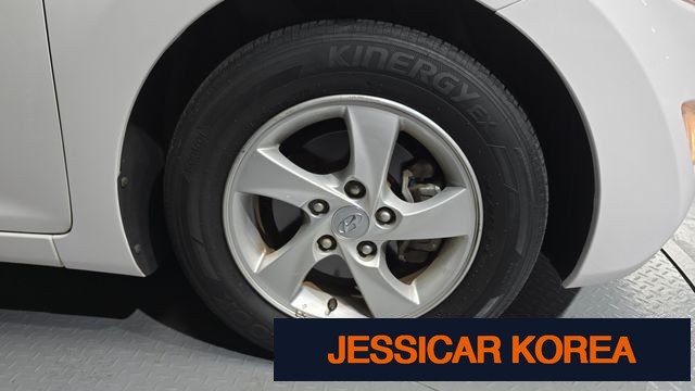 2013 Hyundai Avante MD - Thumbnail 8