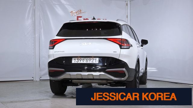 2022 Kia Sportage 5th generation hybrid - Thumbnail 7