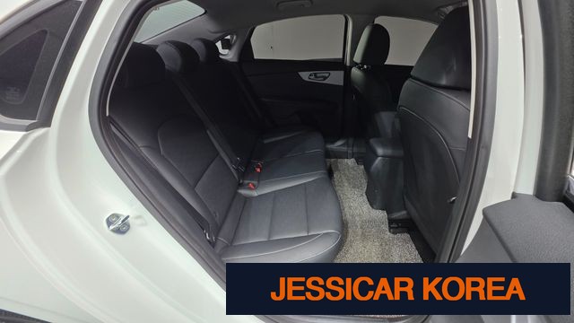2022 Kia The New K3 2nd Generation - Thumbnail 17