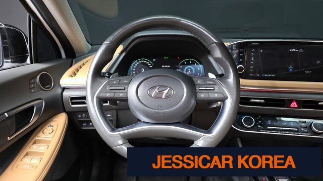 2021 Hyundai Sonata (DN8) - Thumbnail 2