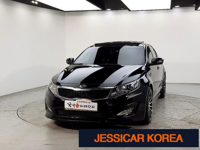2011 Kia K5 - Thumbnail 11