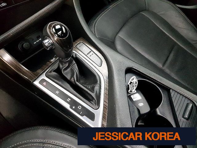 2011 Kia K5 - Thumbnail 15