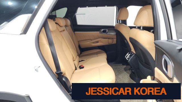 2022 Kia Sorento 4th Gen - Thumbnail 13