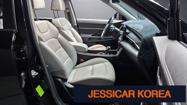 2023 KG Mobility Torres - Thumbnail 19