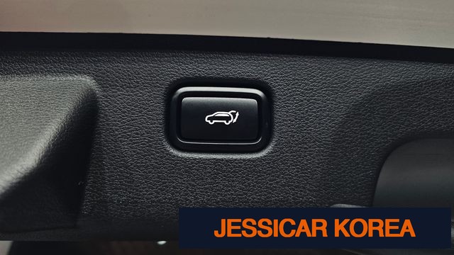 2024 Kia Sportage 5th Gen - Thumbnail 2