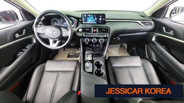 2022 Genesis The New G70 - Thumbnail 3