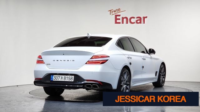 2022 Genesis The New G70 - Thumbnail 5