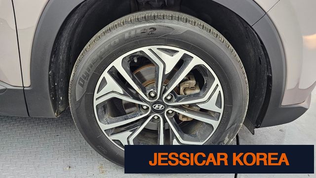 2019 Hyundai Santa Fe TM - Thumbnail 17