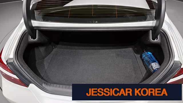 2023 Genesis The New G70 - Thumbnail 12
