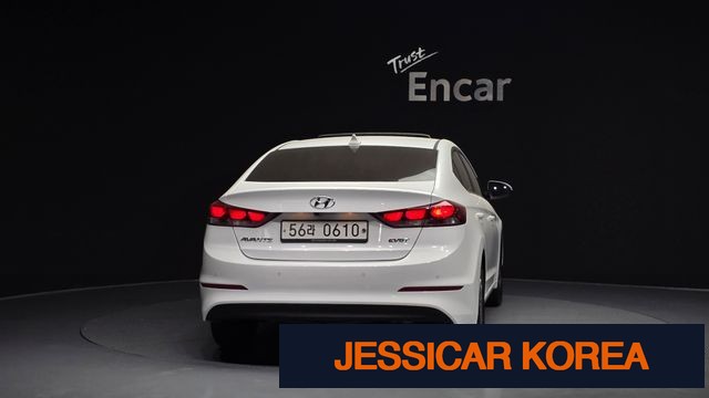 2017 Hyundai Avante AD - Thumbnail 3