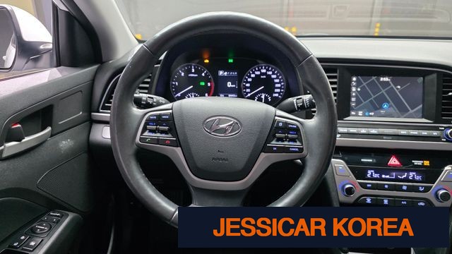 2017 Hyundai Avante AD - Thumbnail 20