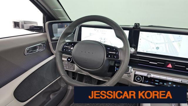 2023 Hyundai Ioniq 6 - Thumbnail 6